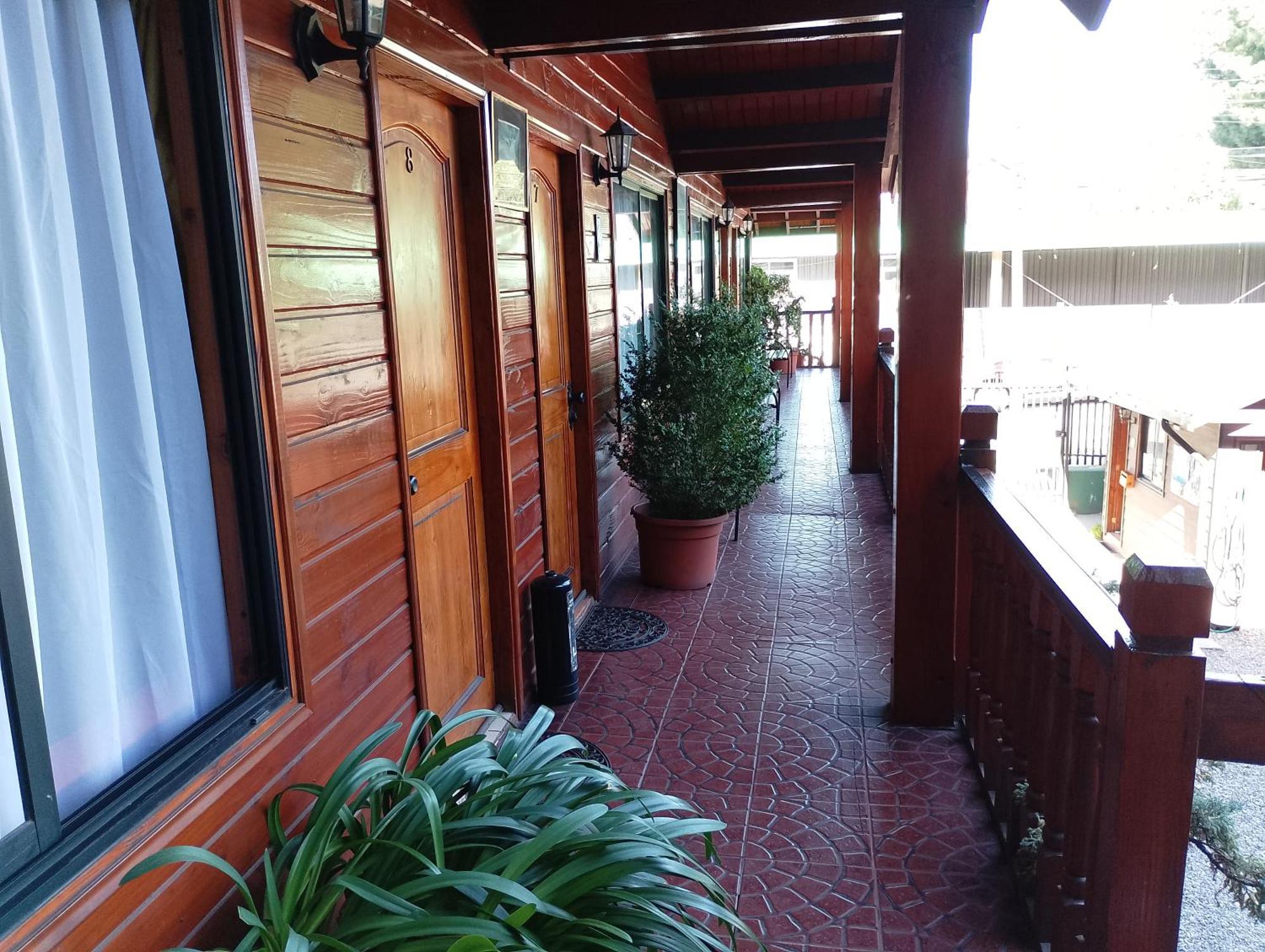 Apart-Hotel Colonia-Koenigsberg Estacionamiento Deptos Completos Ubicado En El Centro De Valdivia Aire Acondicionado Εξωτερικό φωτογραφία