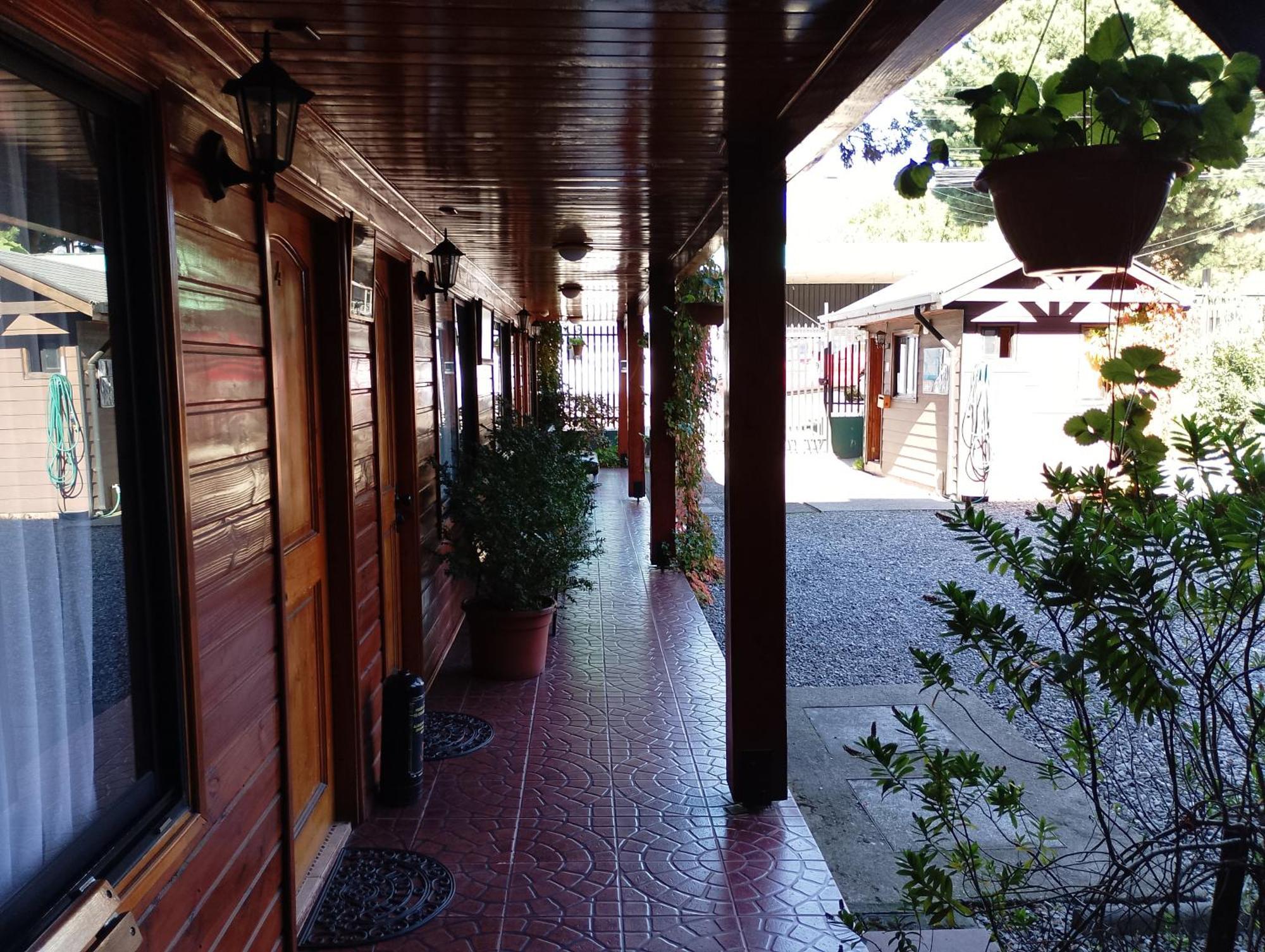Apart-Hotel Colonia-Koenigsberg Estacionamiento Deptos Completos Ubicado En El Centro De Valdivia Aire Acondicionado Εξωτερικό φωτογραφία