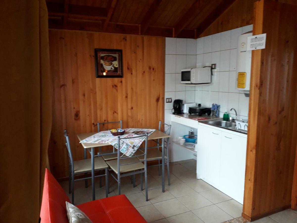 Apart-Hotel Colonia-Koenigsberg Estacionamiento Deptos Completos Ubicado En El Centro De Valdivia Aire Acondicionado Εξωτερικό φωτογραφία